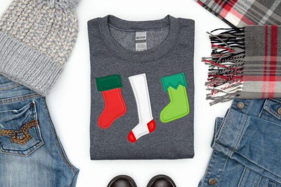 Reviewing Christmas Stockings Applique for Merch